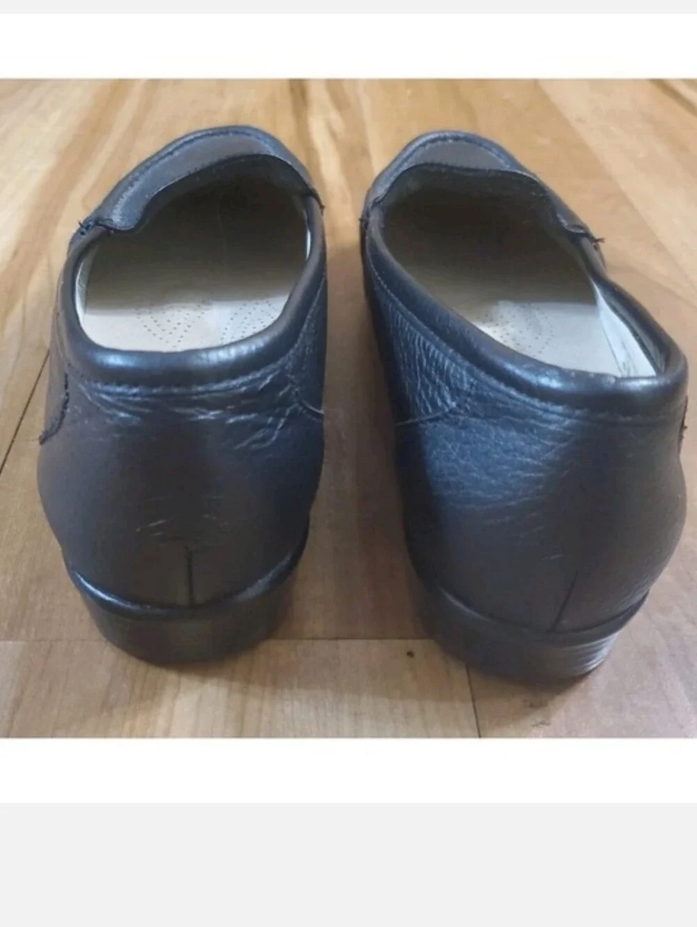 SAS Simplify Black Leather Women's Loafer ,Size 9M